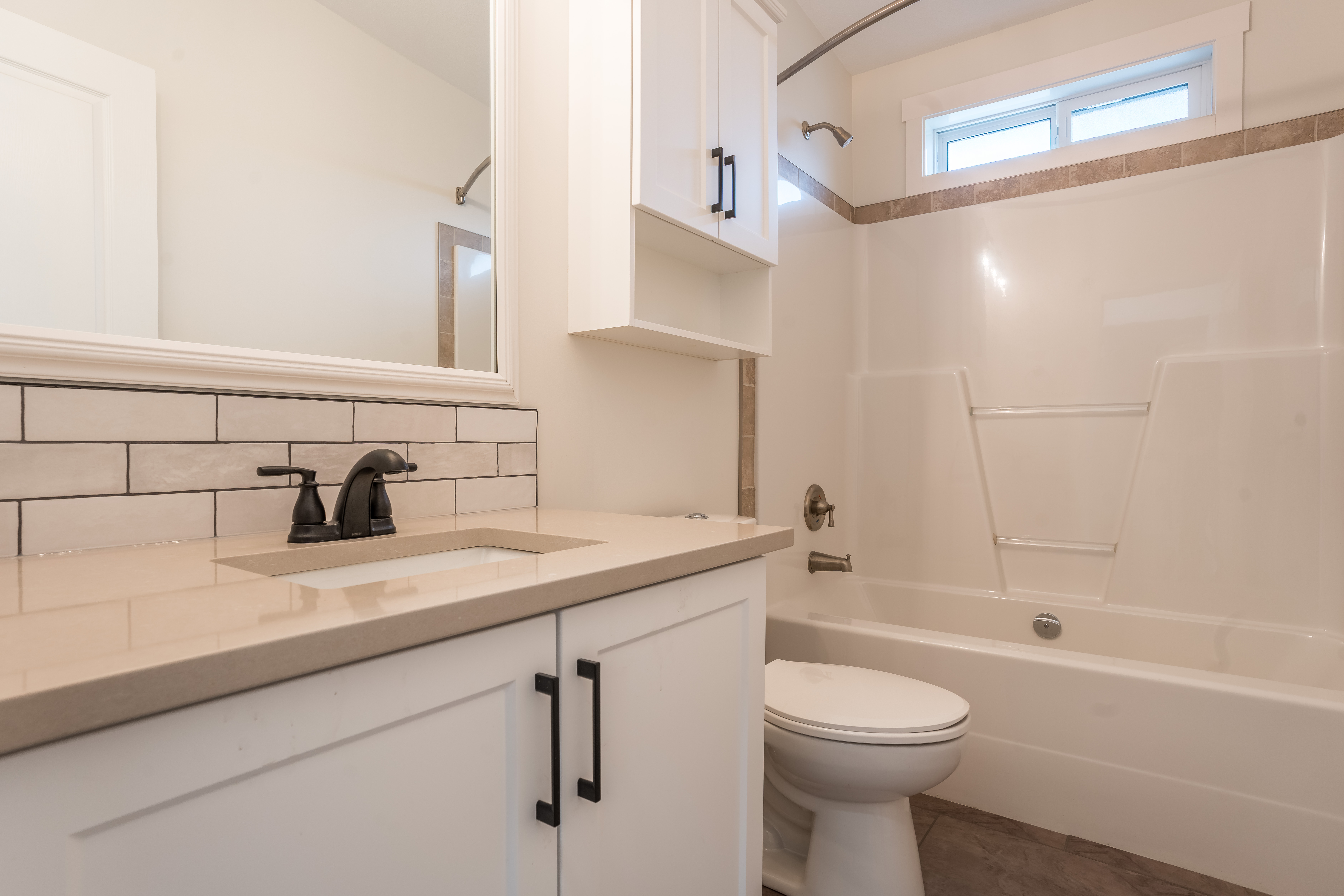 Main Bath Vanity