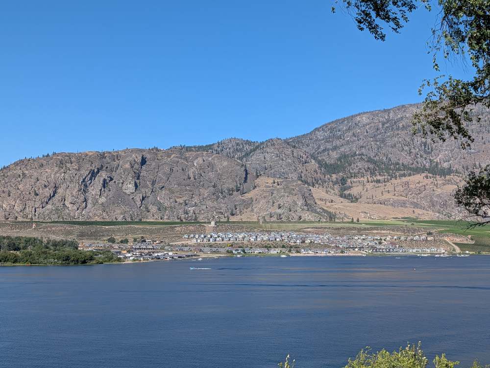 Lakefront homes and cove on Osoyoos Lake