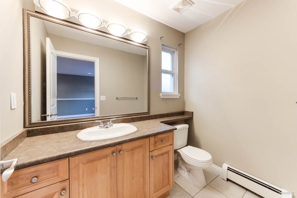 Upper bathroom
