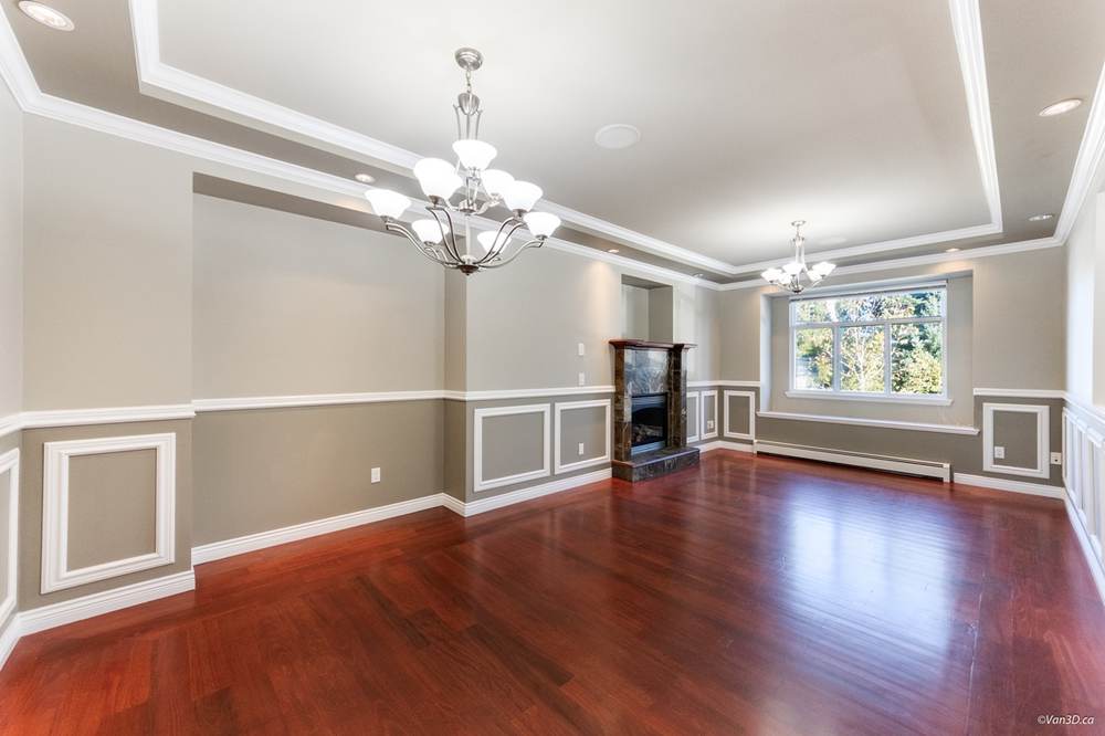 Dining fireplace
